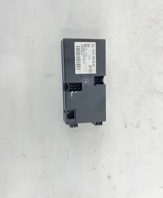 Mercedes-Benz E W211 Seat control module A2118203626