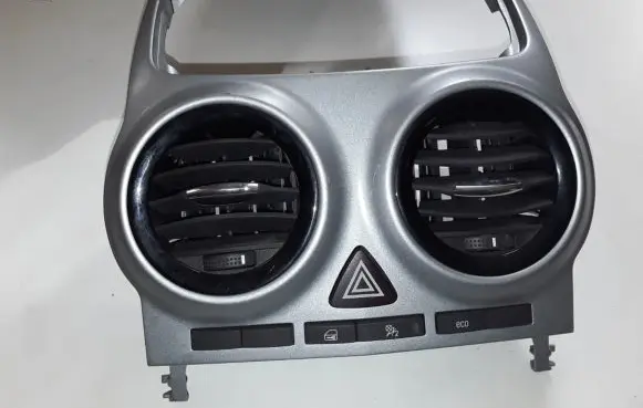 Opel Corsa D Dash center air vent grill 13295008