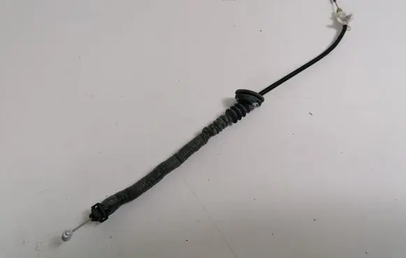 Volkswagen Golf VII Rear door cable line 