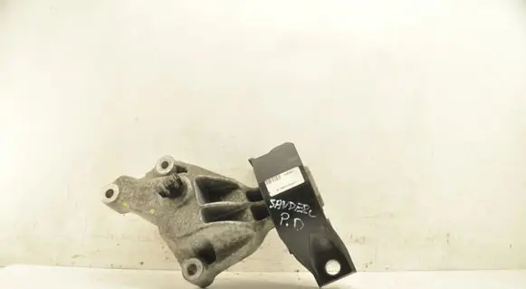 Dacia Sandero III Engine mount bracket 113752043R