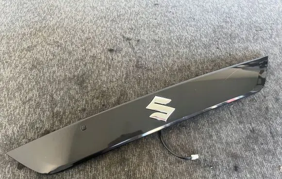 Suzuki SX4 S-Cross Tailgate/trunk/boot exterior handle 