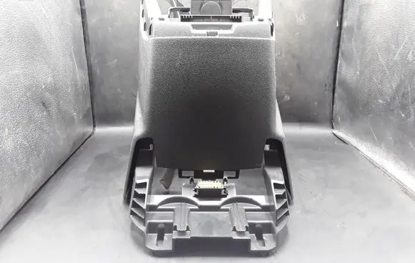 Renault Scenic III - Grand scenic III Center console 969100038R 969100066R 969100067R