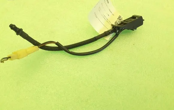 Volkswagen Touareg I Windshield washer spray nozzle 6E095598