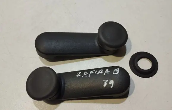Opel Zafira B Rear door window winding handle 90224834 90459502