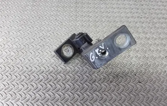 Rear door upper hinge