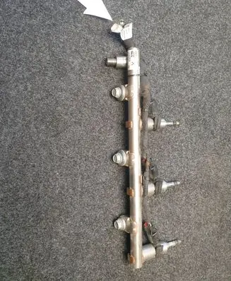 Chevrolet Camaro Fuel injection system set HL5008581 12690812 12690804