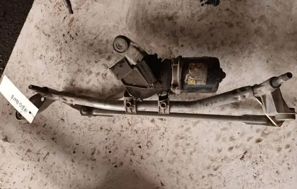 Renault Megane I Front wiper linkage 