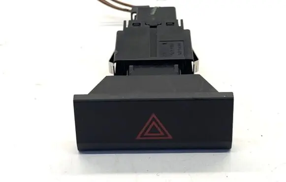 Seat Leon (5F) Hazard light switch 5F0953235B