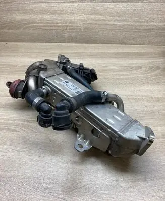 BMW 7 G11 G12 EGR valve cooler 8599832 8513132