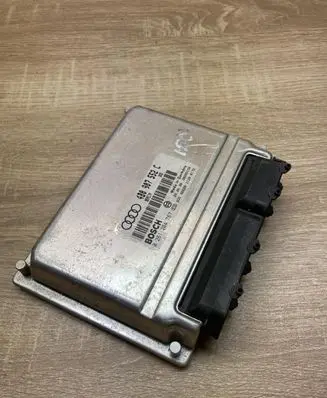 Audi A6 S6 C5 4B Engine control unit/module ECU 4B0907552C 0261204767