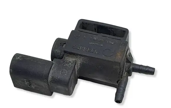 Audi A6 S6 C6 4F Turbo solenoid valve 037906283