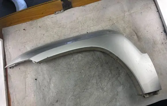 Front arch trim