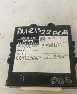 Toyota Auris 150 Door central lock control unit/module 8999002010