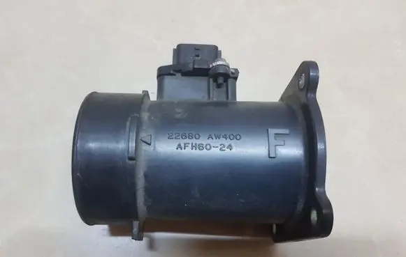 Nissan X-Trail T30 Mass air flow meter 22680AW400