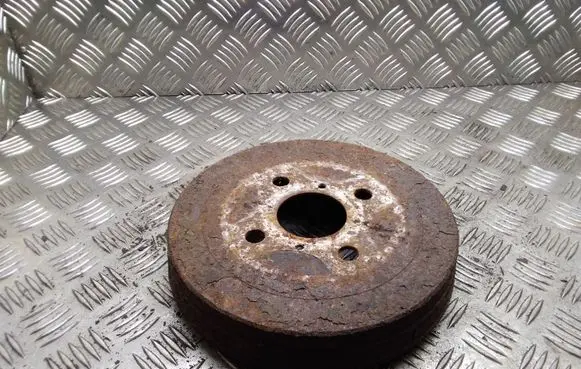 Toyota Yaris Drum brake (rear) 0204010005