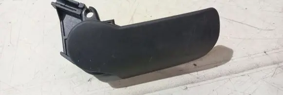 Engine bonnet (hood) release handle