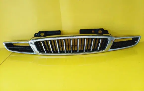 Chevrolet Rezzo Front grill