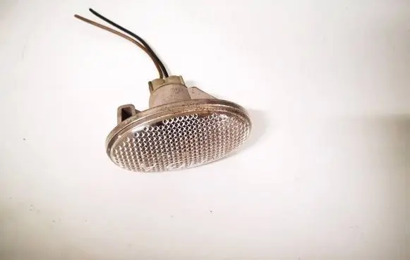 Mercedes-Benz C W202 Front fender indicator light SIDLER1532