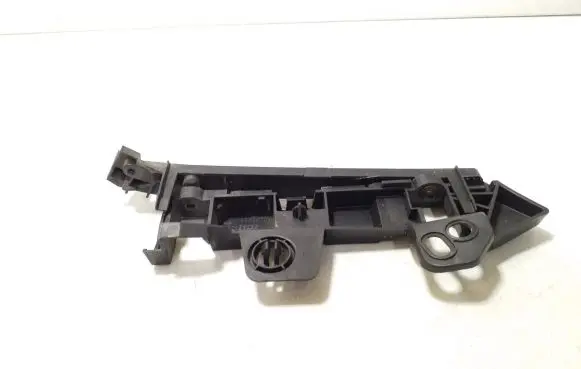 Opel Zafira C Front bumper mounting bracket 13356870