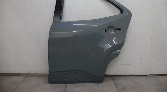 Toyota Yaris Cross Rear door