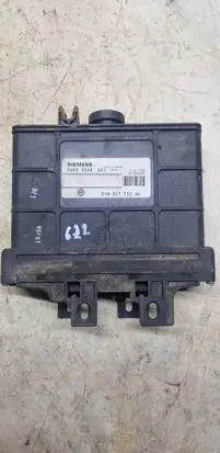 Audi A3 S3 8L Gearbox control unit/module 01M927733AK 5WK3352A