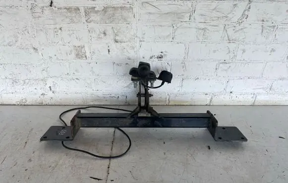 BMW 1 E81 E87 Tow bar set 007178