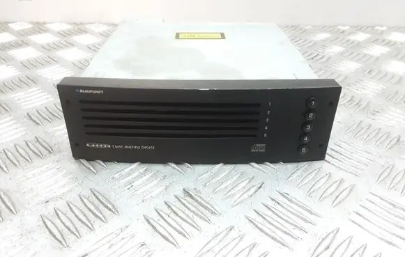 Peugeot 307 CD/DVD changer 7607769050