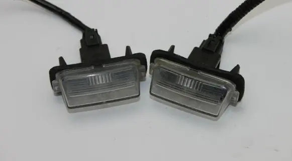 Toyota Yaris Number plate light