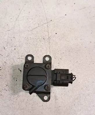 BMW 5 E60 E61 Exhaust gas pressure sensor 7808013