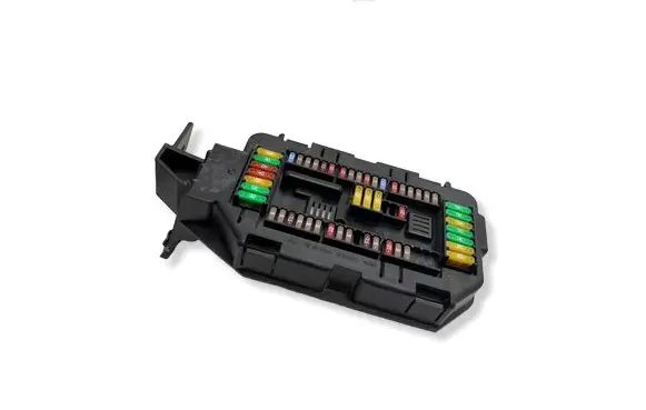 BMW X6 F16 Fuse module 9360371 19326000003 06042016