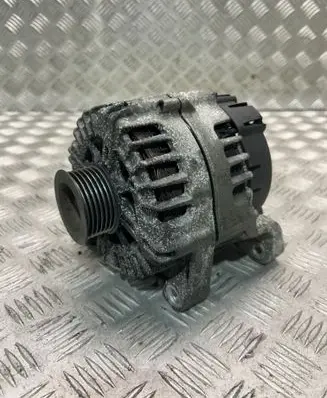 BMW 5 F10 F11 Generator/alternator 8515754
