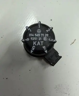 Mercedes-Benz 380 560SEC C126 Injection control unit/module 0145457128 925121