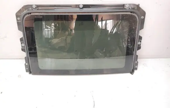 BMW X3 F25 Sunroof glass 43R001385