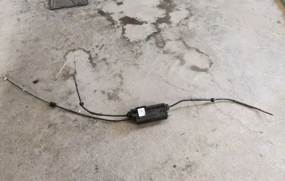 BMW X5 F15 Hand brake control module 6868514