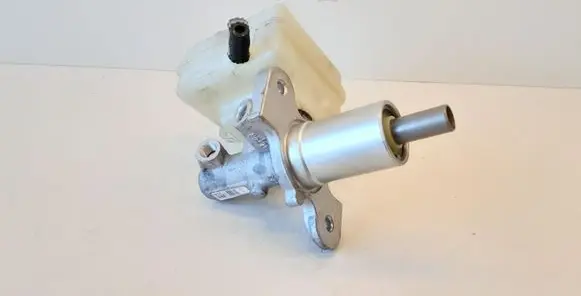 BMW 5 E60 E61 Master brake cylinder 32067179 32067179D