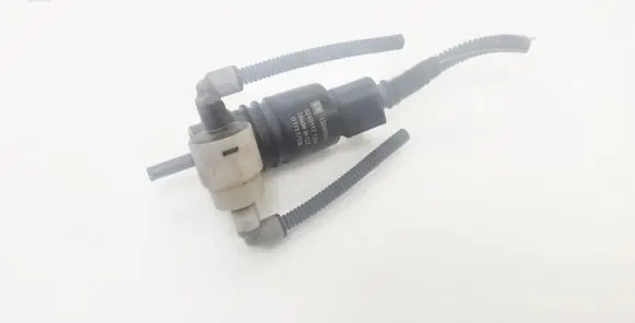 Opel Insignia A Windscreen/windshield washer pump 13250357 3240117