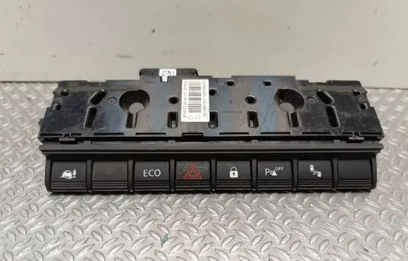 Renault Master III A set of switches 283E86280R E136616C