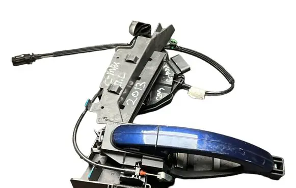 Ford Focus C-MAX Front door lock AM51U219A65DJ 924276110 AM5AU21813DC
