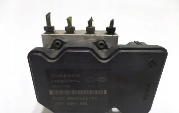 KIA Carens II ABS Pump 589201D500CARENS