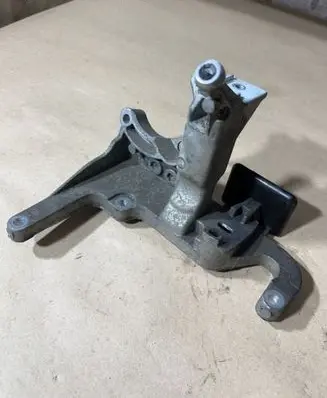Ford Turneo Courier Fuel pump bracket AV2Q9B470AC