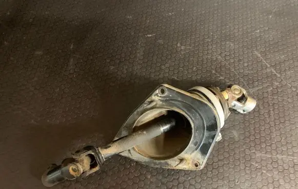 Lexus RX 330 - 350 - 400H Steering column universal joint 4522033350