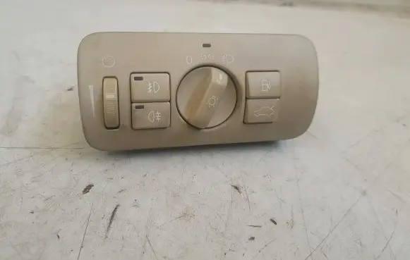 Volvo S80 Light switch 30739418