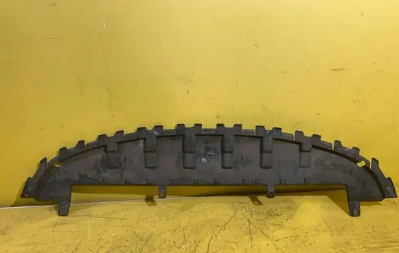 Renault Modus Front bumper skid plate/under tray 8200259264