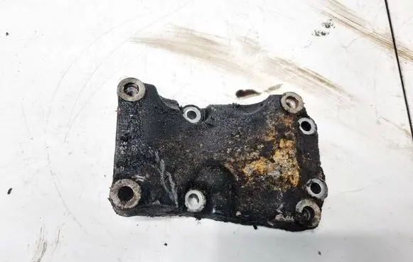 Ford Focus Engine mounting bracket 98FF19D624AB 98FF-19D624-AB