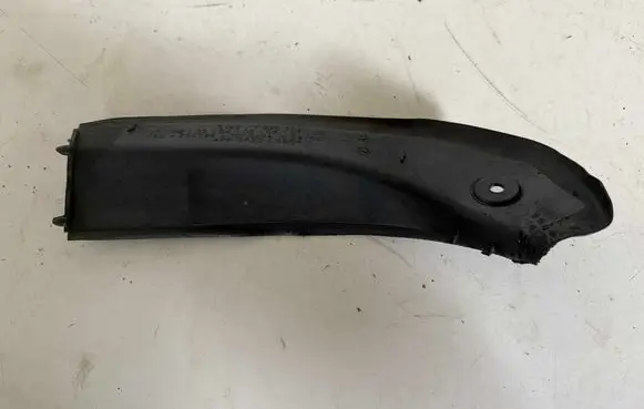 BMW 3 F30 F35 F31 Rear/tail light trim molding 7290652