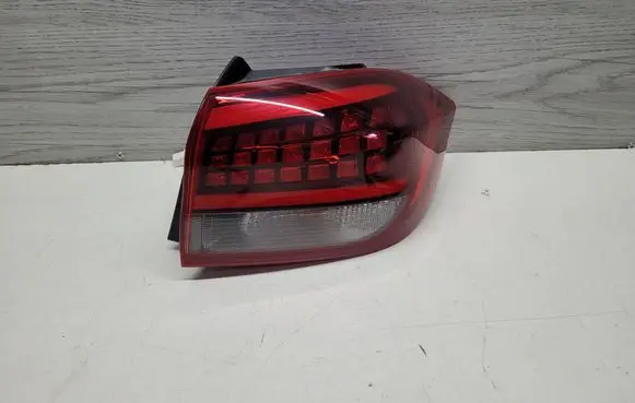 Hyundai i30 Rear/tail lights 92402G4500