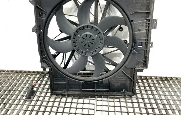 BMW X3 F25 Fan set 7601176
