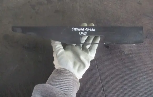 Toyota Corolla E120 E130 Frame 