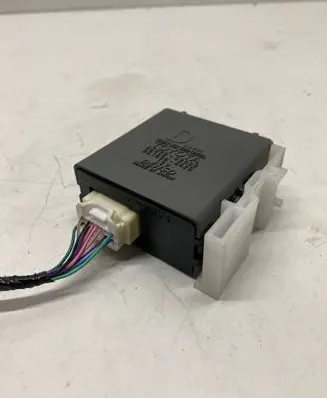 Toyota RAV 4 (XA40) Door control unit/module 8597042020 0515004420
