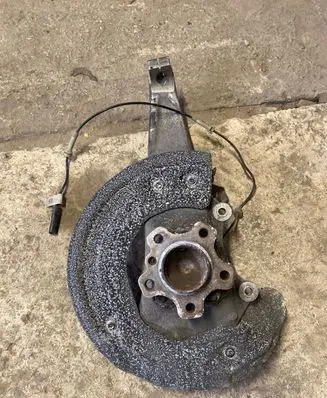 BMW 7 G11 G12 Front wheel hub